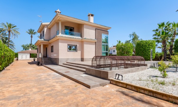 Sale - Detached Villa -
Elche - Elche/Elx
