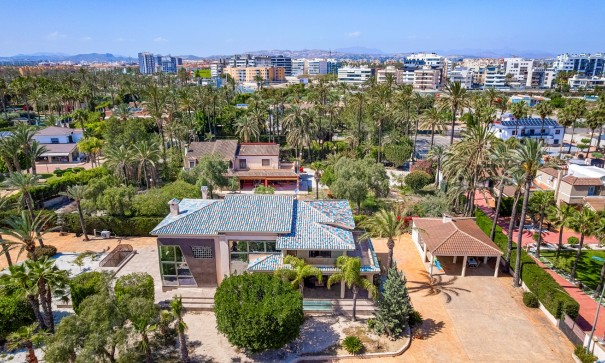 Sale - Detached Villa -
Elche - Elche/Elx