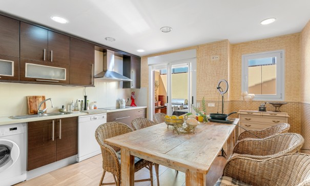 Återförsäljning - Fristående villa -
Alfaz del Pi - Alfas del Pí