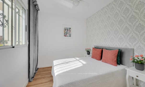 Venta - Casa de pueblo -
Orihuela Costa