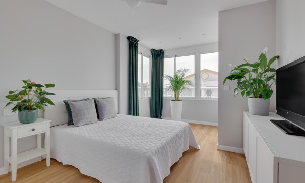 Venta - Casa de pueblo -
Orihuela Costa