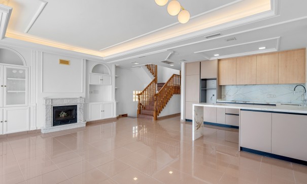 Videresalg - Fritliggende villa -
Torrevieja