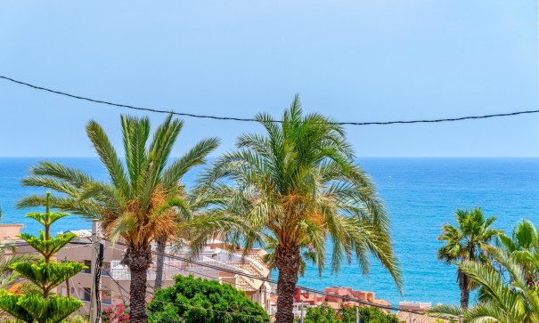 Videresalg - Fritliggende villa -
Torrevieja