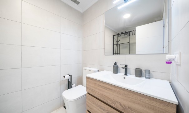 Herverkoop - Apartement Flat -
Orihuela Costa - Punta Prima