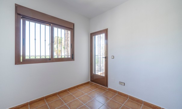 Revente - Appartement -
Algorfa