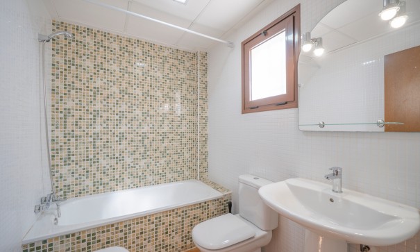 Revente - Appartement -
Algorfa