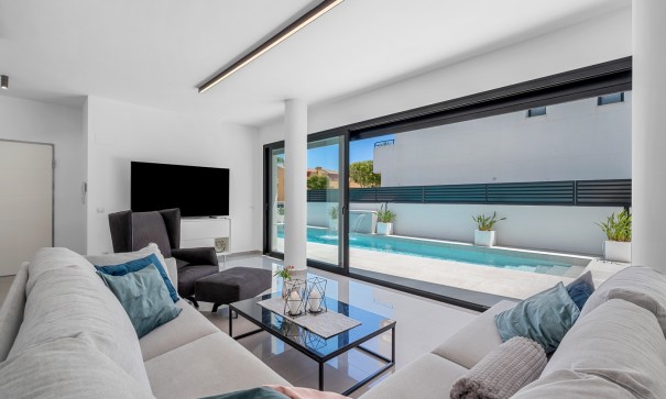 Sprzedaż - Willa wolnostojąca -
Guardamar del Segura