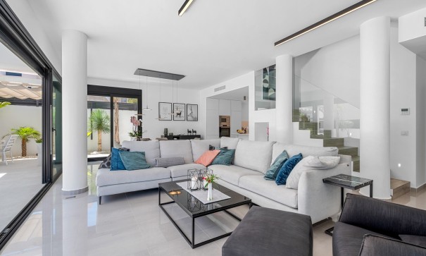 Sprzedaż - Willa wolnostojąca -
Guardamar del Segura