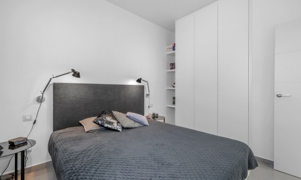 Sprzedaż - Willa wolnostojąca -
Guardamar del Segura