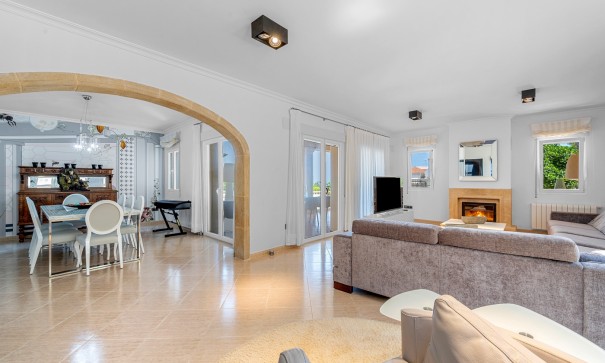 Sprzedaż - Willa wolnostojąca -
Benissa - Benisa