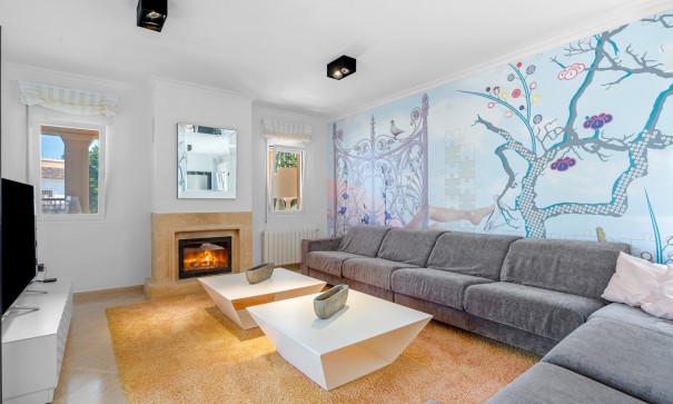 Sprzedaż - Willa wolnostojąca -
Benissa - Benisa