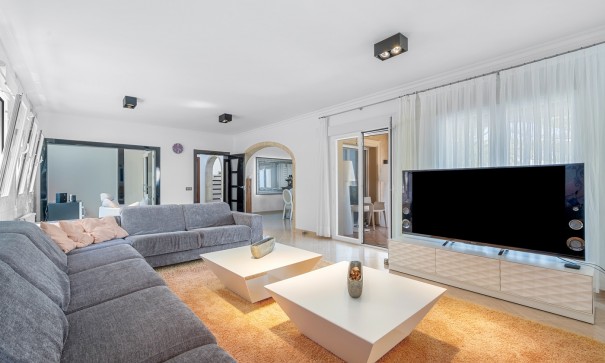 Sprzedaż - Willa wolnostojąca -
Benissa - Benisa