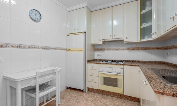 Revente - Appartement -
Torrevieja