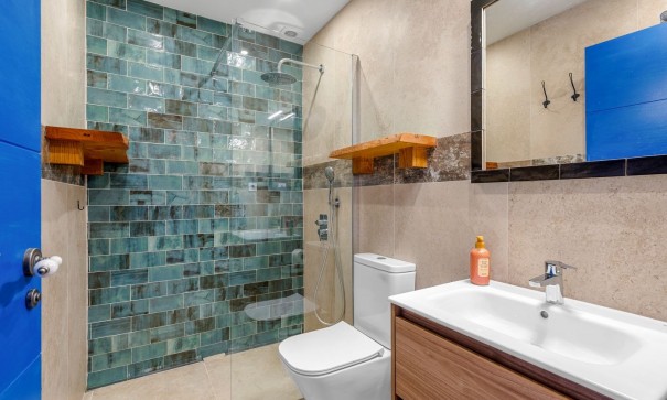 Sale - Town house -
Los Alcazares