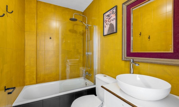 Sale - Town house -
Los Alcazares