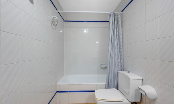 Revente - Appartement -
Altea