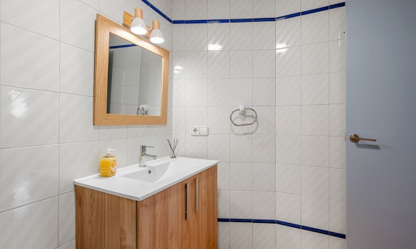 Revente - Appartement -
Altea