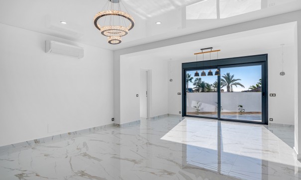 Venta - Chalet Independiente -
Ciudad Quesada - Rojales - Rojales