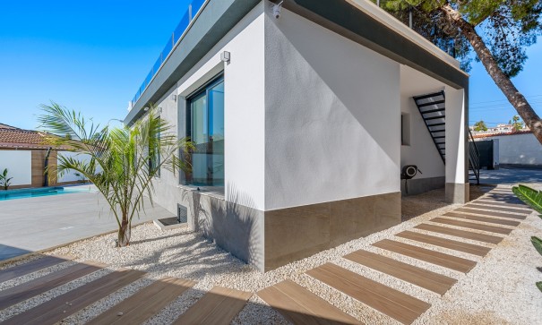 Venta - Chalet Independiente -
Ciudad Quesada - Rojales - Rojales