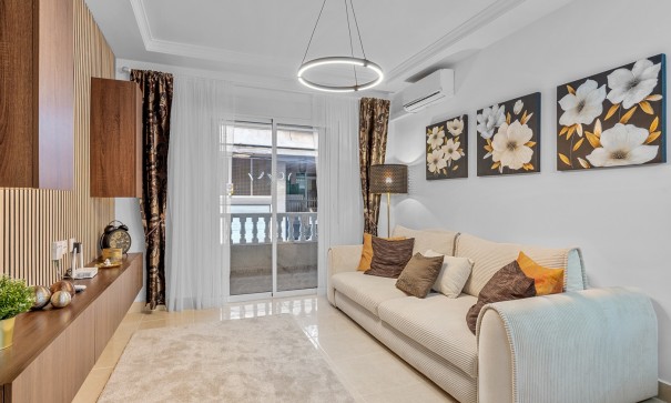 Revente - Appartement -
Torrevieja - Playa del Cura