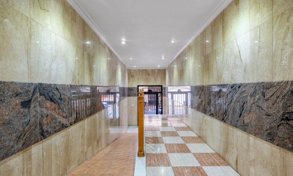 Revente - Appartement -
Torrevieja - Playa del Cura