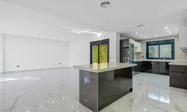 Sprzedaż - Willa wolnostojąca -
Campoamor