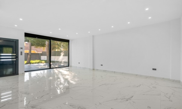 Sprzedaż - Willa wolnostojąca -
Campoamor