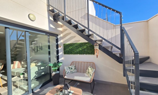 Revente - Appartement -
Orihuela Costa - Villamartín *