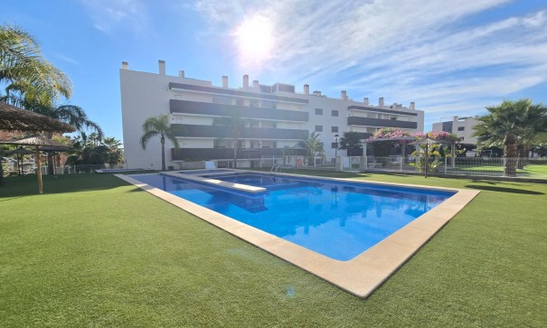Revente - Appartement -
Orihuela Costa - Villamartín *