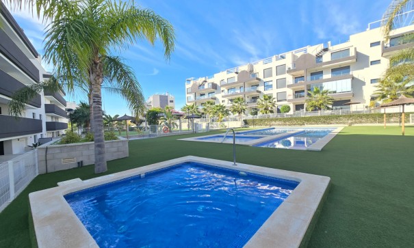 Revente - Appartement -
Orihuela Costa - Villamartín *
