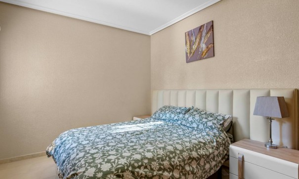 Revente - Appartement -
Cabo Roig