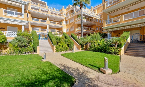 Revente - Appartement -
Cabo Roig