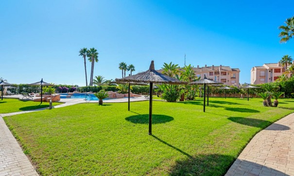 Revente - Appartement -
Cabo Roig