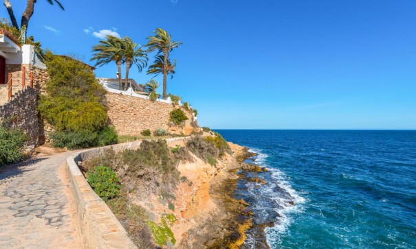 Revente - Appartement -
Cabo Roig