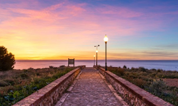 Revente - Appartement -
Cabo Roig