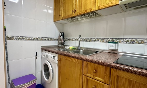 Resale - Wohnung Appartement -
Torrevieja