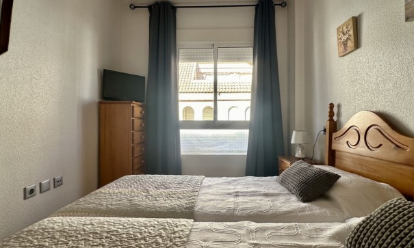 Resale - Wohnung Appartement -
Torrevieja