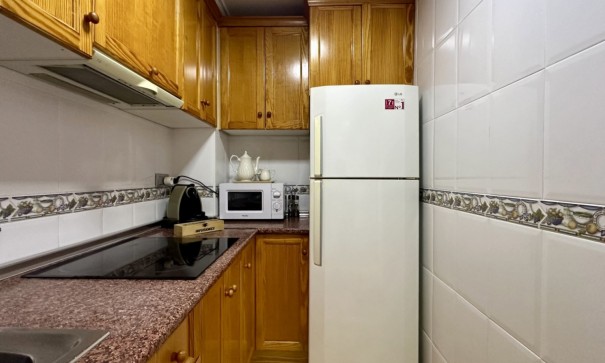 Resale - Wohnung Appartement -
Torrevieja