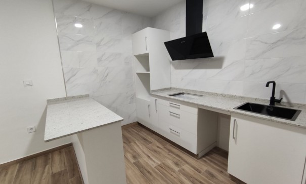 Resale - Stadthaus -
Petrer