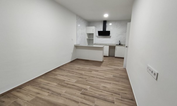 Resale - Stadthaus -
Petrer