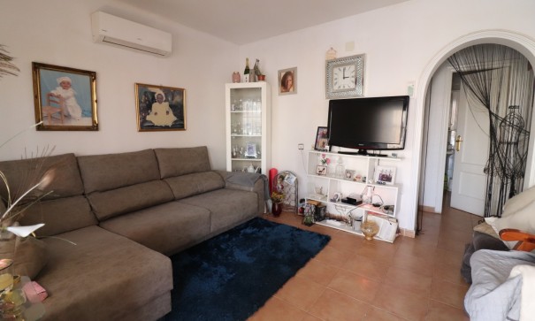 Venta - Villa adosada -
Algorfa - Montebello