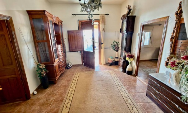 Sale - Finca Country Property -
Orihuela