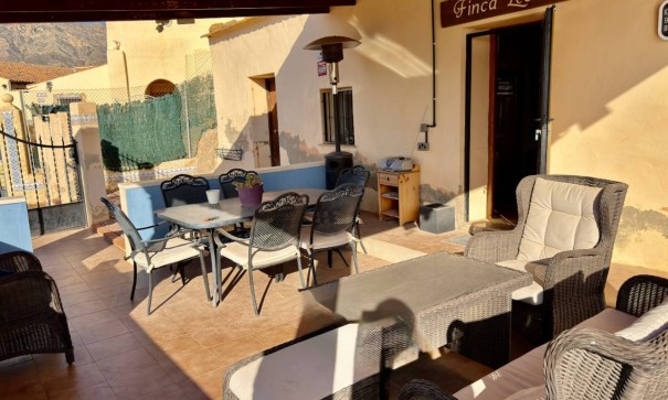 Sale - Finca Country Property -
Orihuela