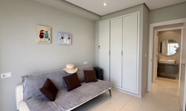 Återförsäljning - Lägenhet lägenhet -
Orihuela Costa - Villamartín