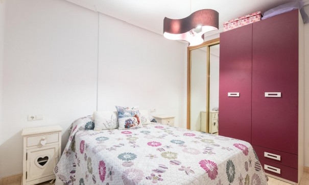 Herverkoop - Apartement Flat -
Torrevieja - Parque de las Naciones