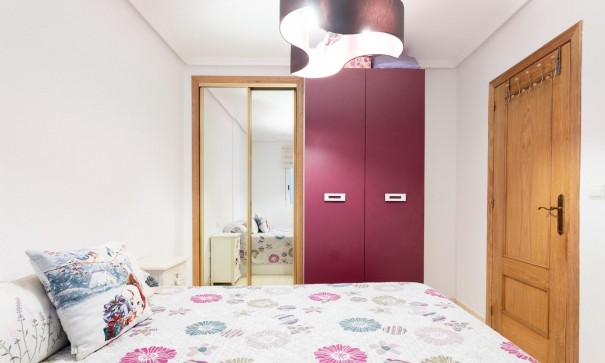 Herverkoop - Apartement Flat -
Torrevieja - Parque de las Naciones