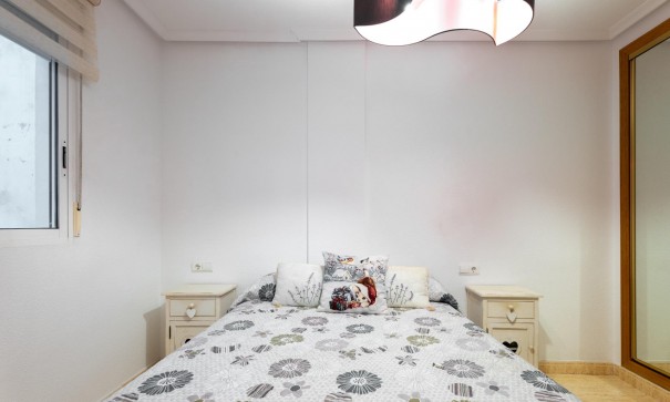 Herverkoop - Apartement Flat -
Torrevieja - Parque de las Naciones