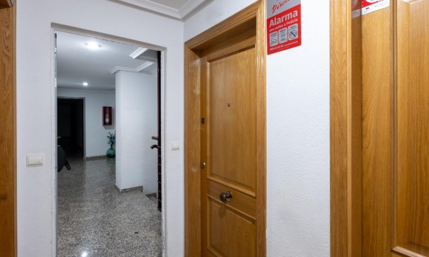 Herverkoop - Apartement Flat -
Torrevieja - Parque de las Naciones