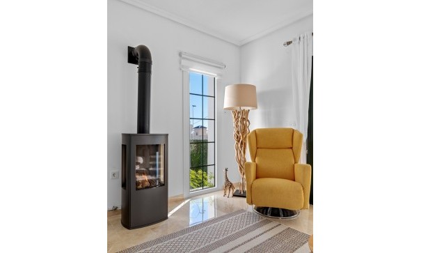 Videresalg - Villa - Fritliggende -
Orihuela Costa - Los Dolses*