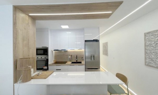 Herverkoop - Apartement Flat -
Torrevieja - Punta Prima